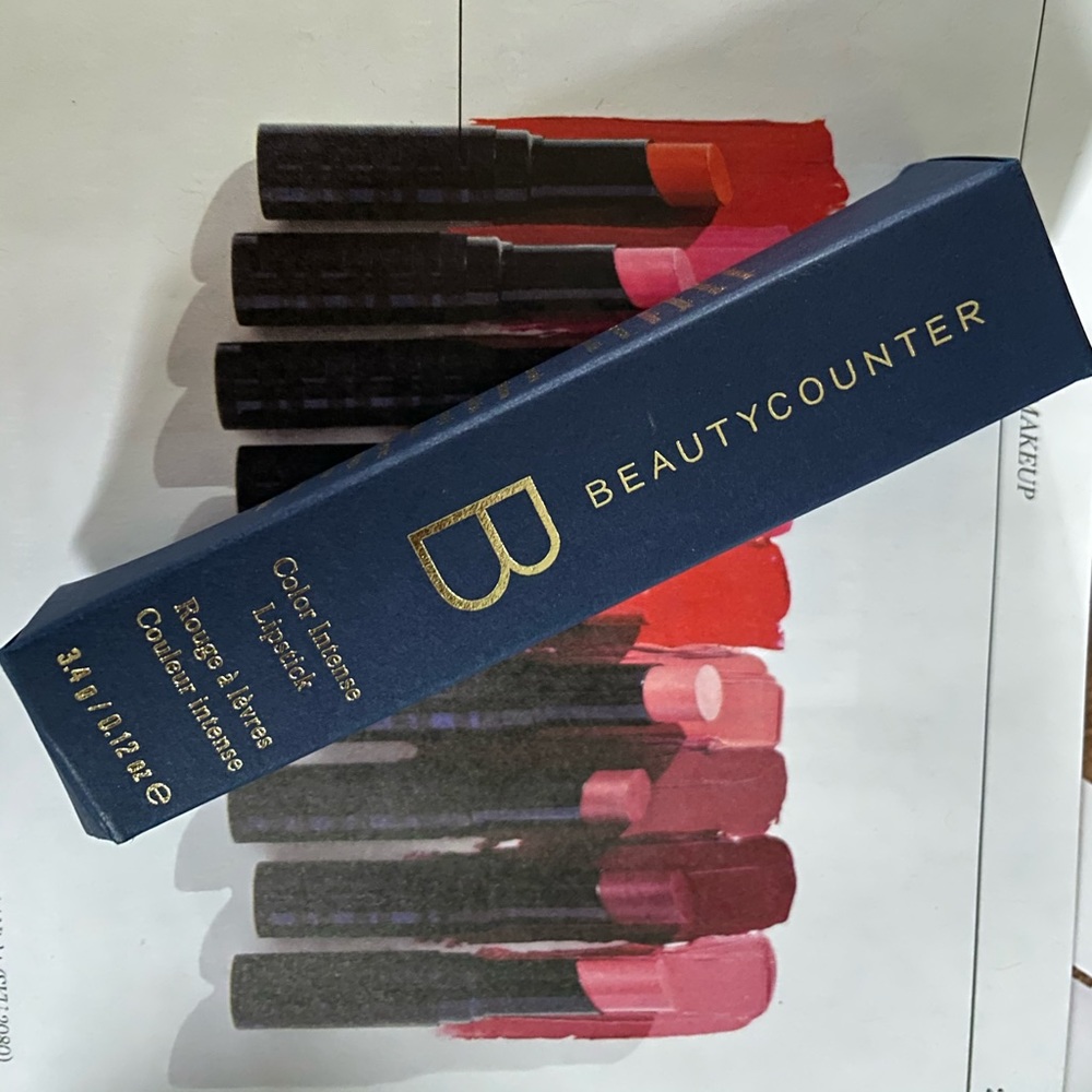9to 5 Beautycounter lipstick